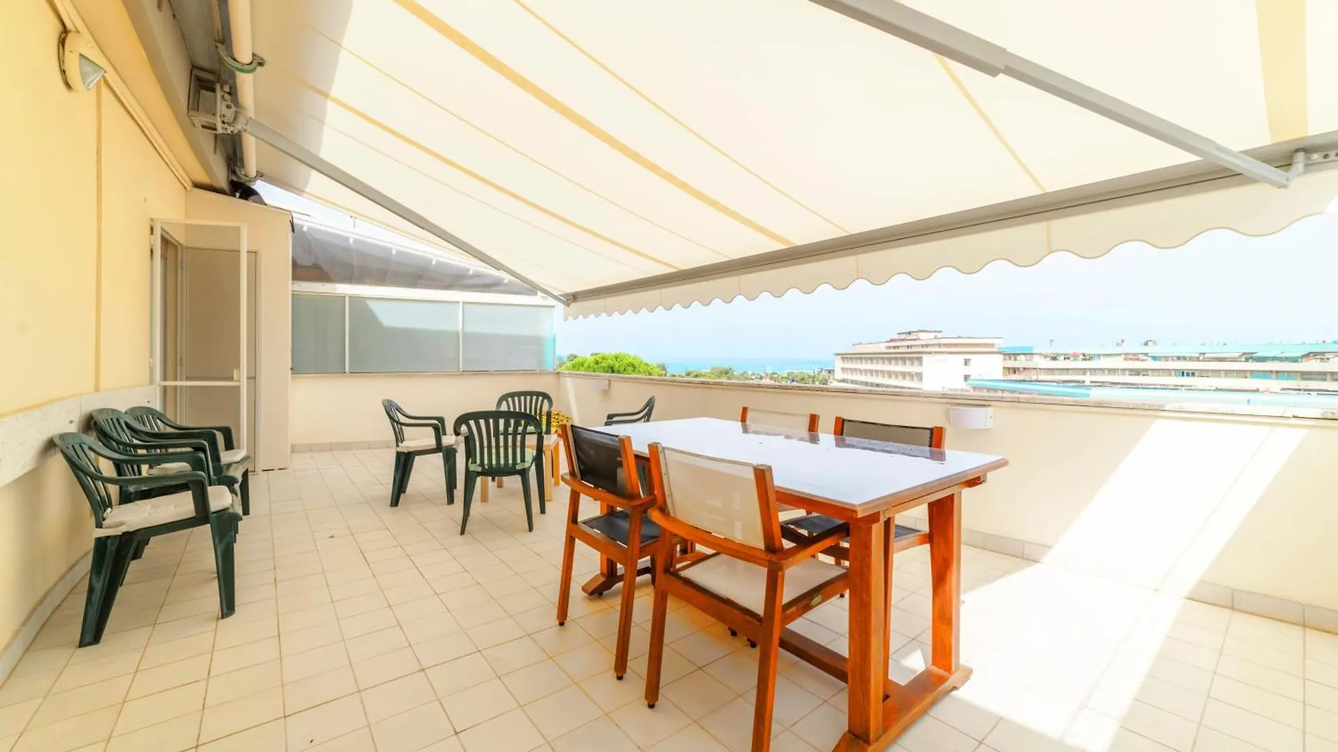 Appartamento Attico Vista Mare Tirrenia