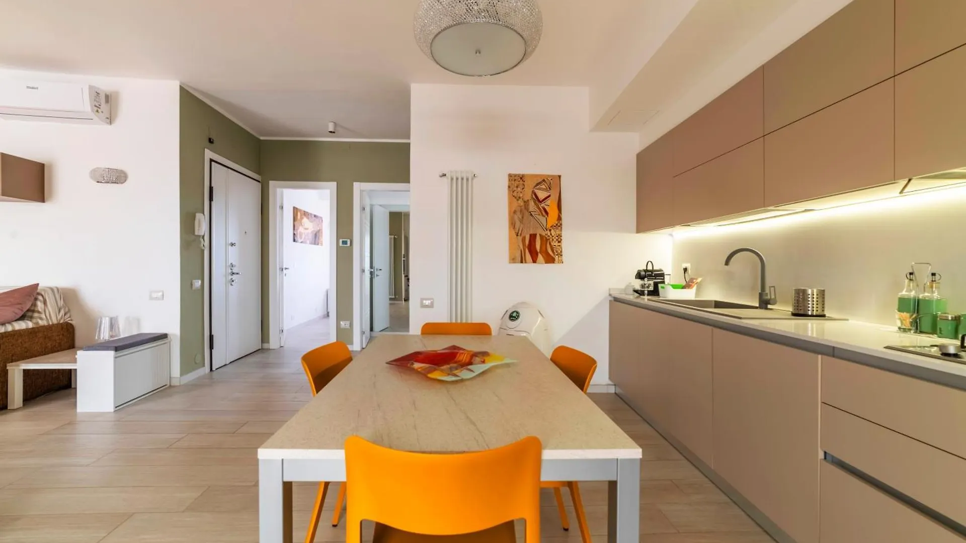 Attico Vista Mare Apartment Tirrenia